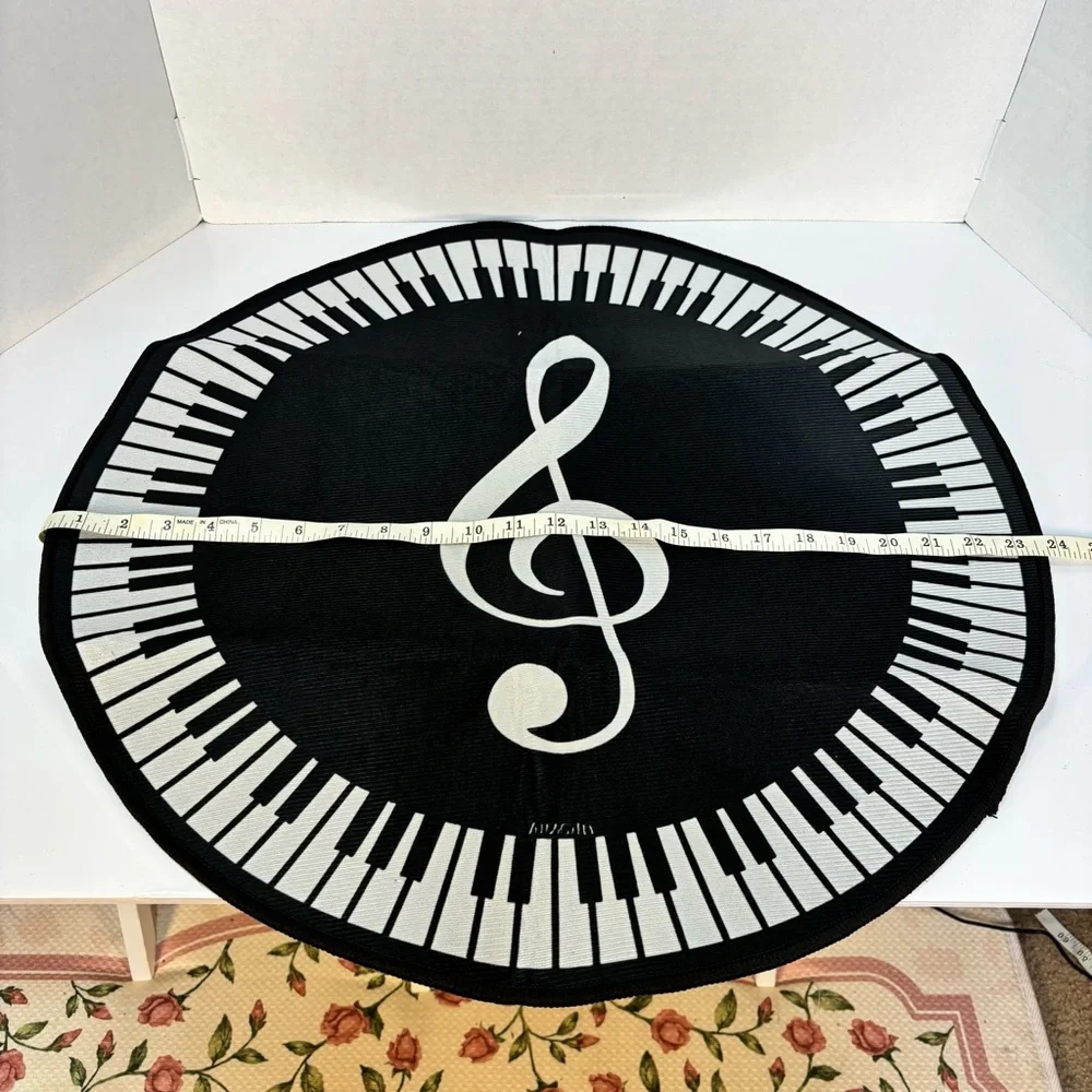 Black and White Piano Key Round Rug